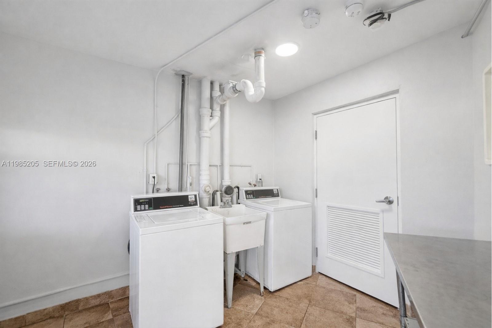 106-1 2 / 2 1036 sq. ft. $ 2026-03-18 0 Photo