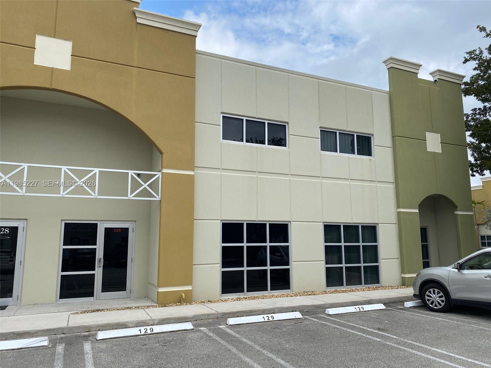 129  /   sq. ft. $ 2026-03-18 0 Photo