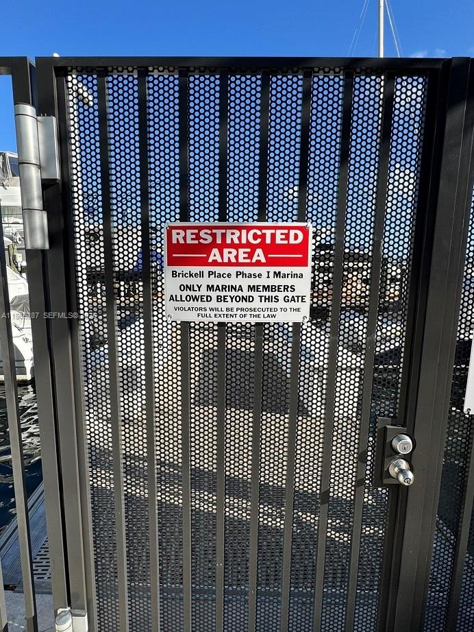   /   sq. ft. $ 2026-03-18 0 foto