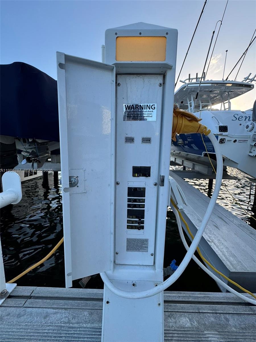   /   sq. ft. $ 2026-03-18 0 foto