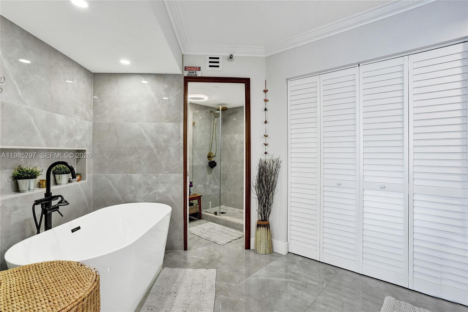 Photo of 19101 36th Ct  #1805, Aventura, Florida, 33180 - 