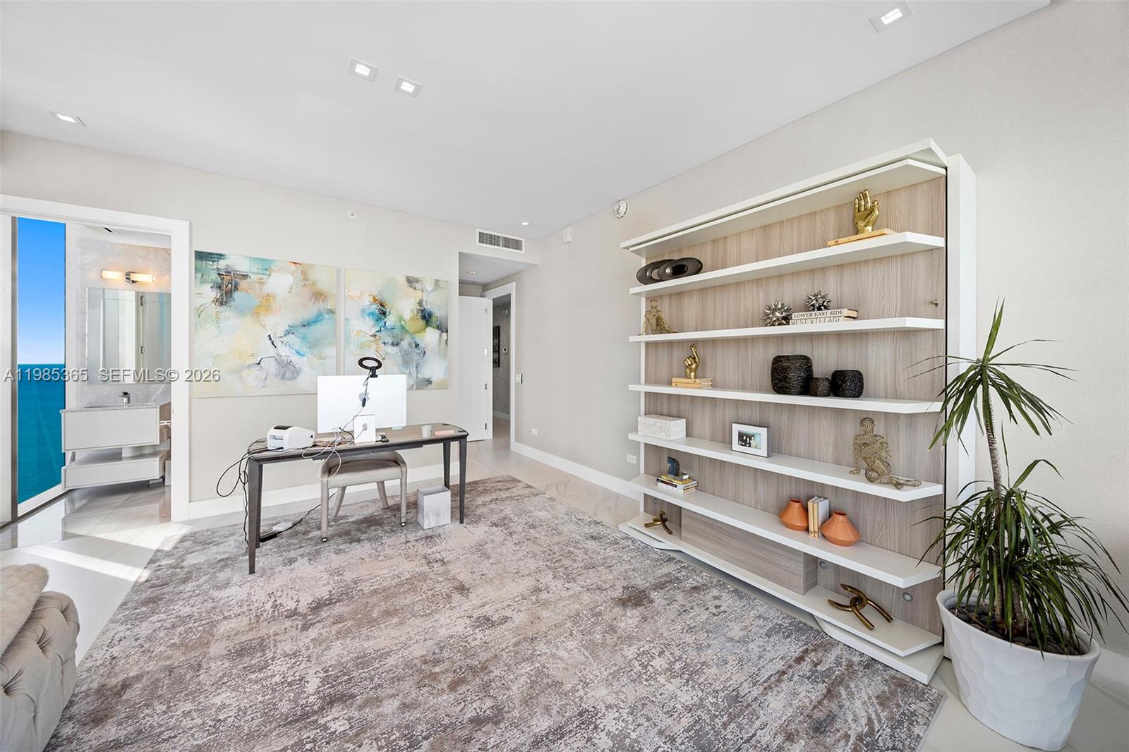 3901 4 / 6 3625 sq. ft. $ 2026-03-18 0 Photo