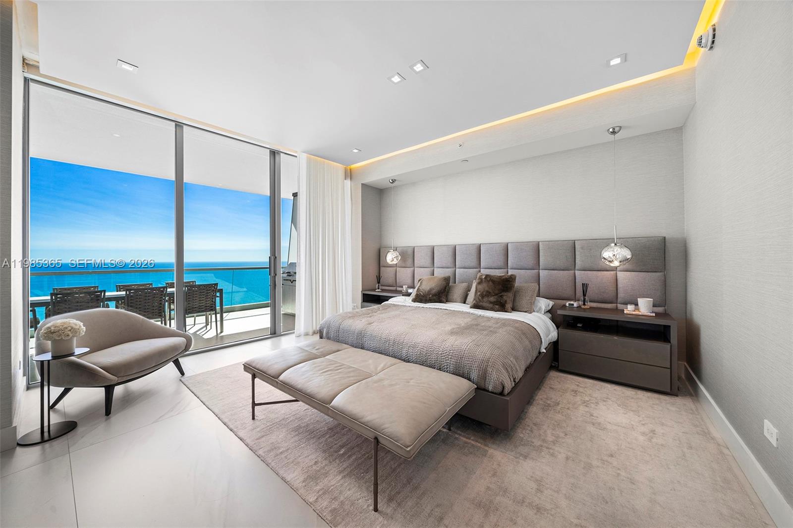 3901 4 / 6 3625 sq. ft. $ 2026-03-18 0 Photo