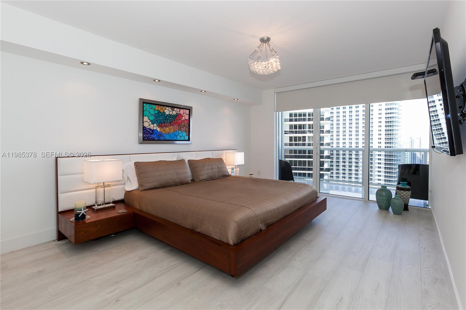 3711 3 / 2 1554 sq. ft. $ 2026-03-18 0 foto