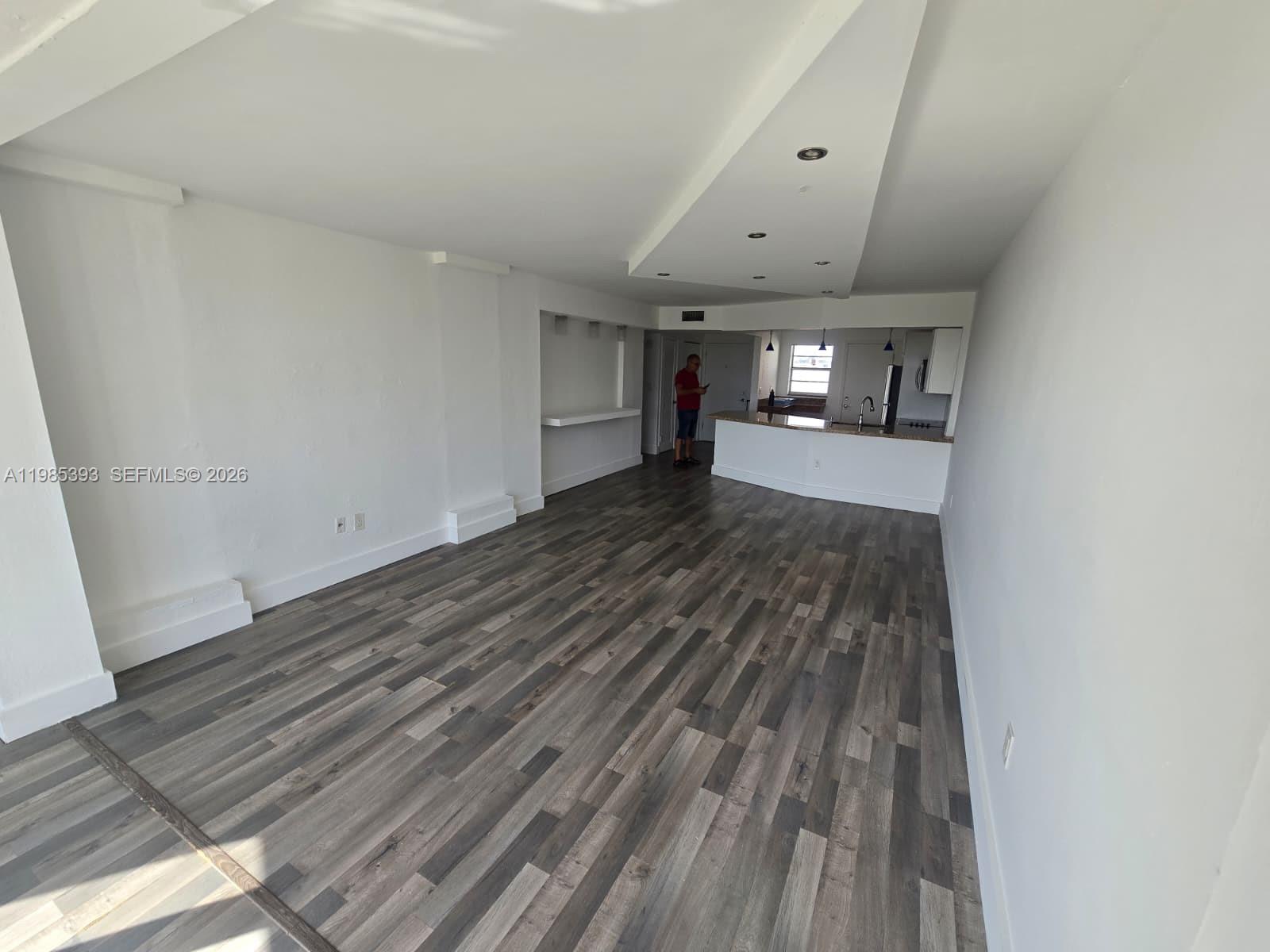 407-2 2 / 1 947 sq. ft. $ 2026-03-18 0 foto