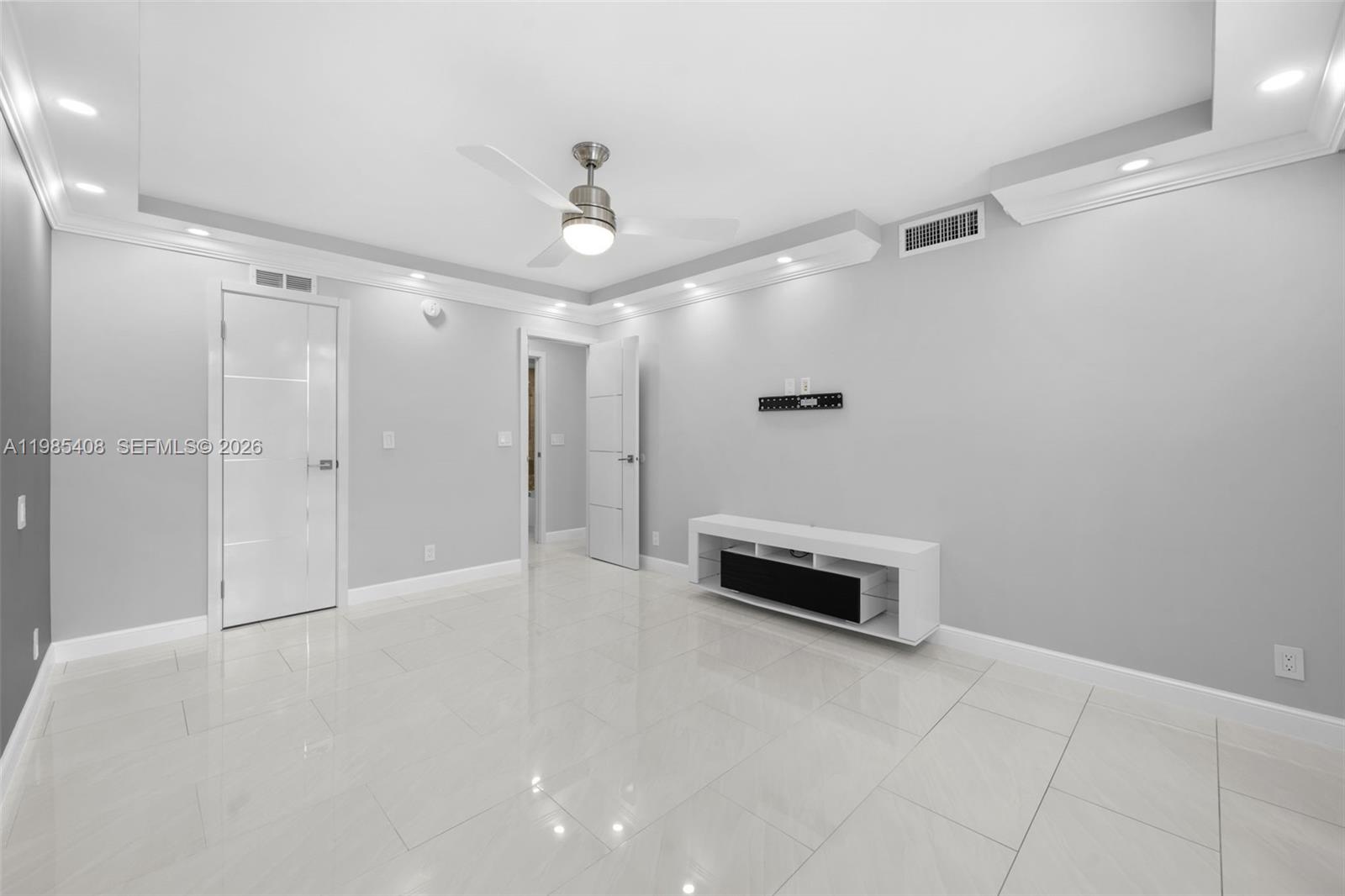 Photo of 701 Three Islands Blvd #411, Hallandale Beach, Florida, 33009 -