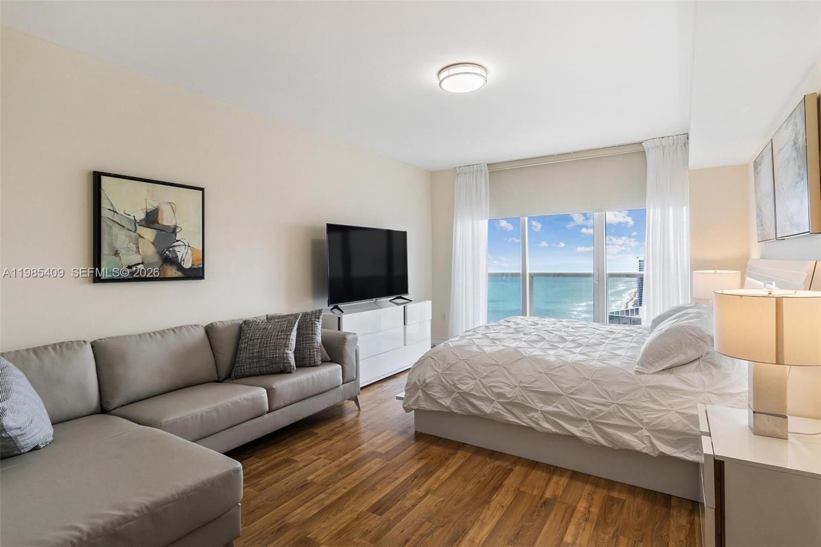 4706 2 / 2 1458 sq. ft. $ 2026-05-27 0 foto