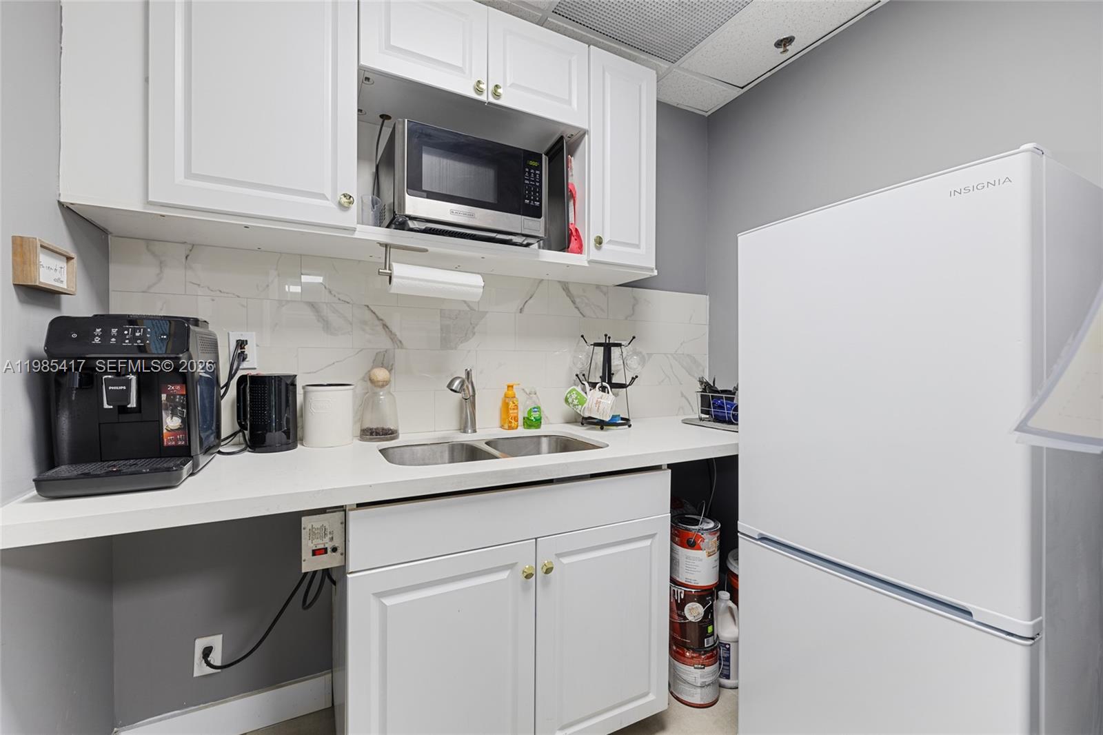 503  /   sq. ft. $ 2026-03-18 0 foto