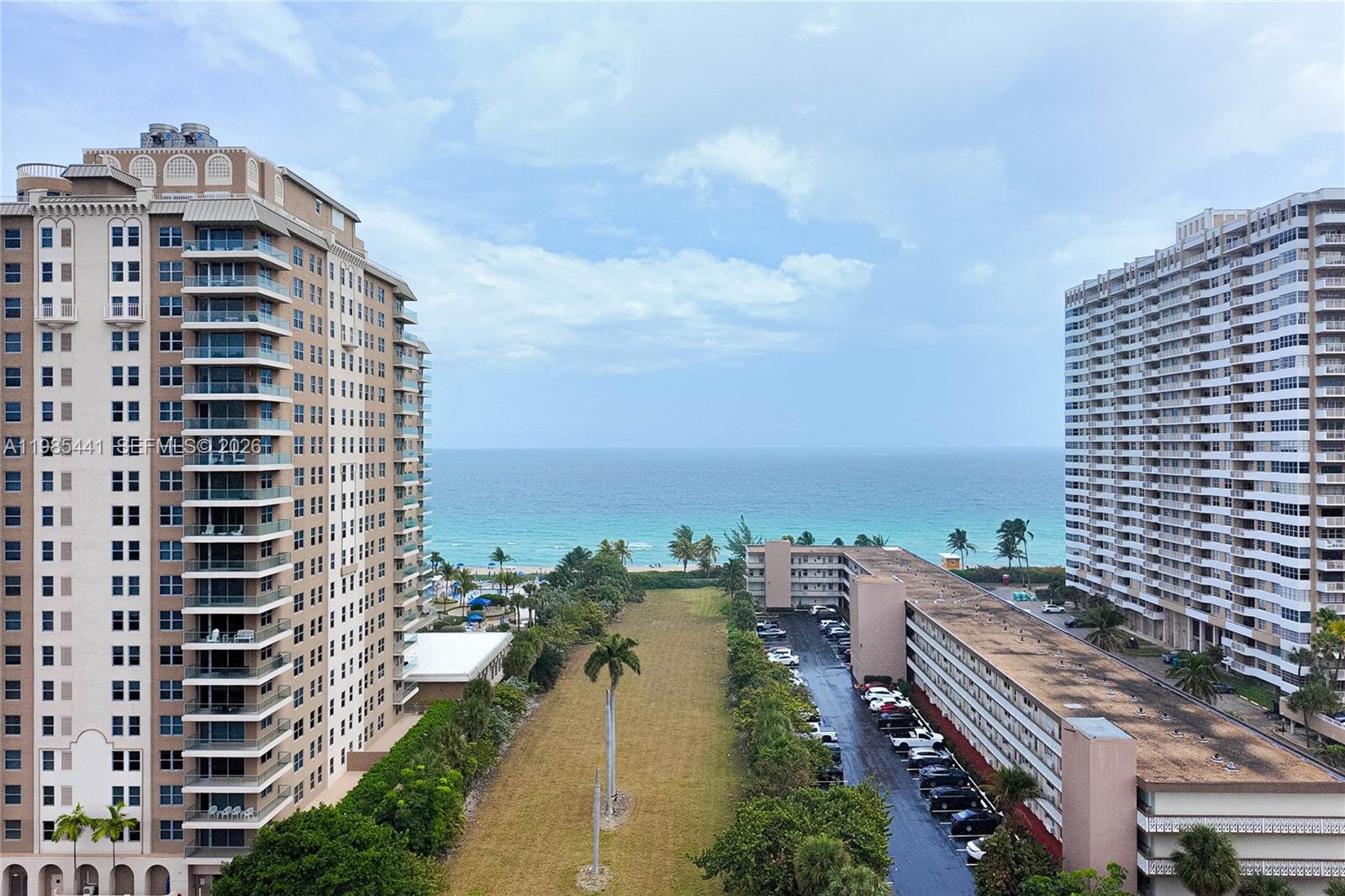 Photo of 1945 Ocean Dr  #1114, Hallandale Beach, Florida, 33009 - 