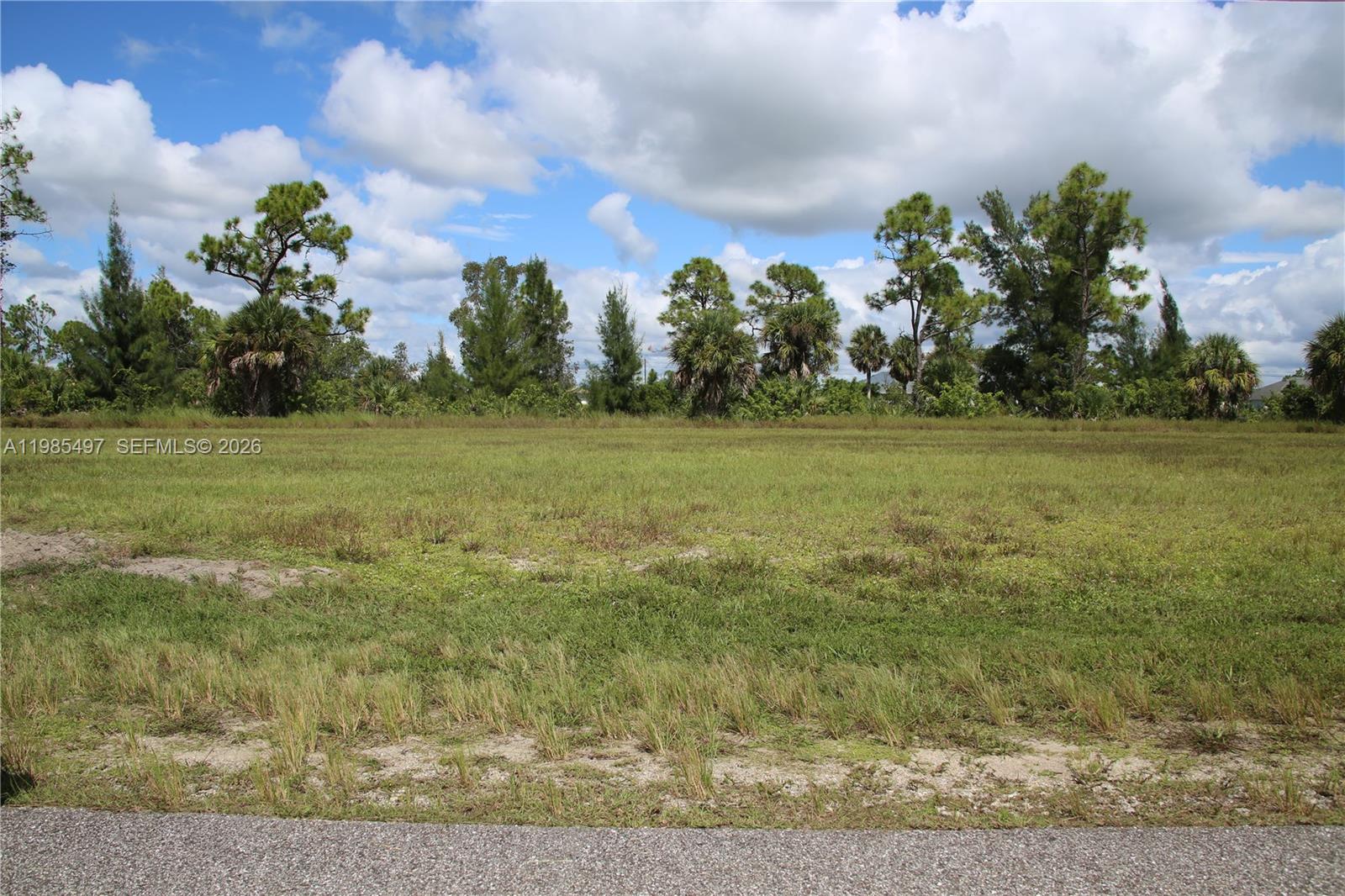 See details / sq. ft. $ 2026-03-18 0 Photo