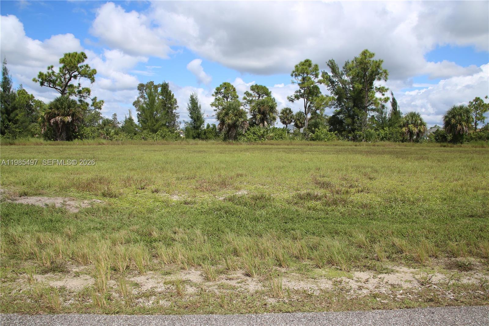 See details / sq. ft. $ 2026-03-18 0 Photo