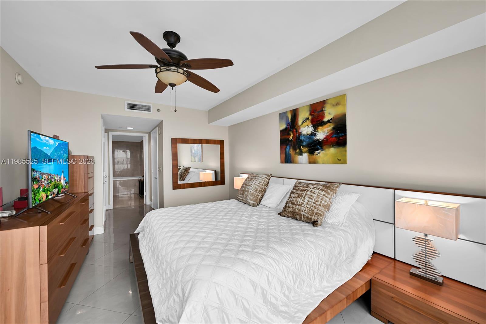 3908 3 / 3 1571 sq. ft. $ 2026-03-18 0 Photo