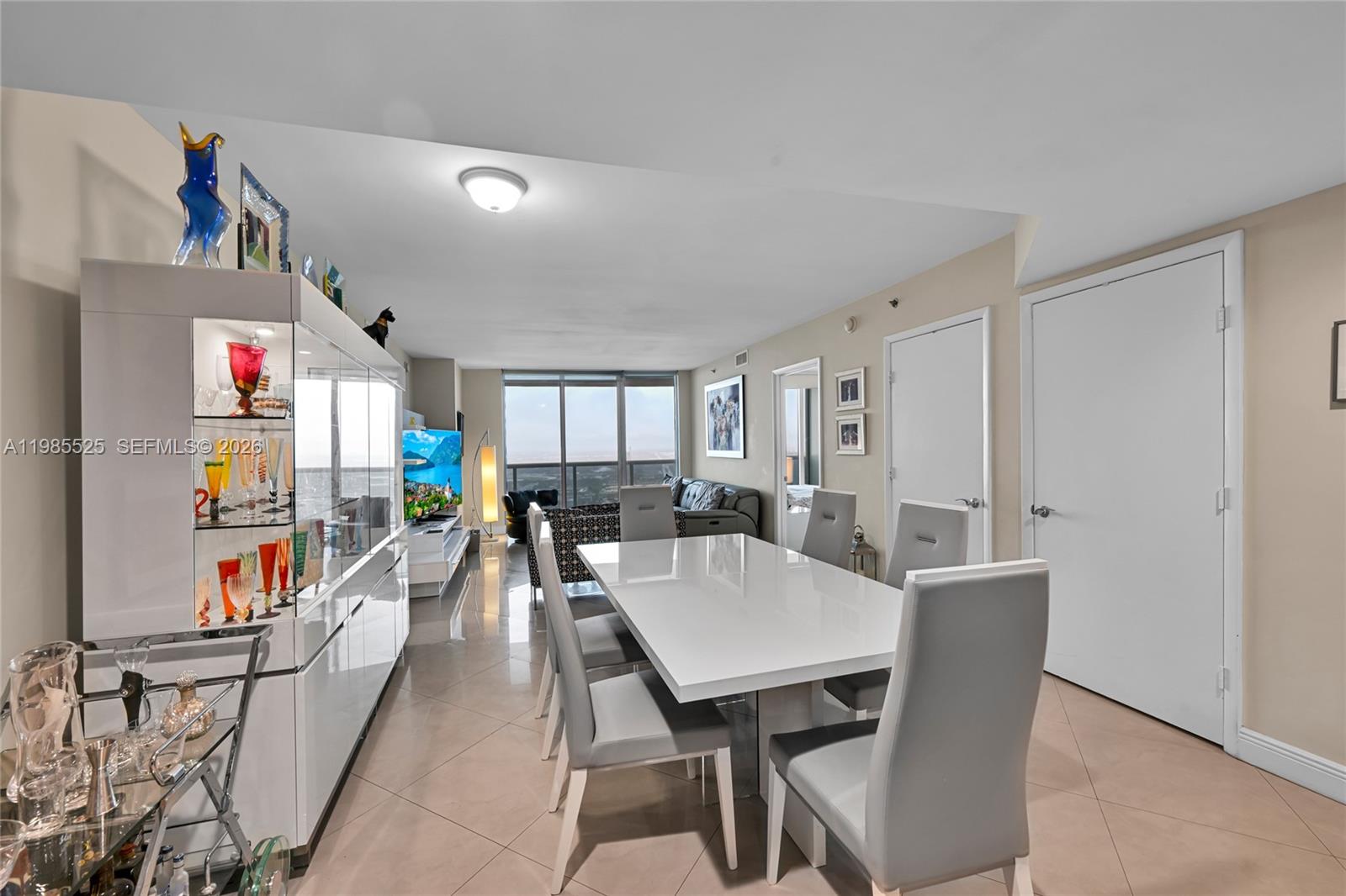 3908 3 / 3 1571 sq. ft. $ 2026-03-18 0 Photo
