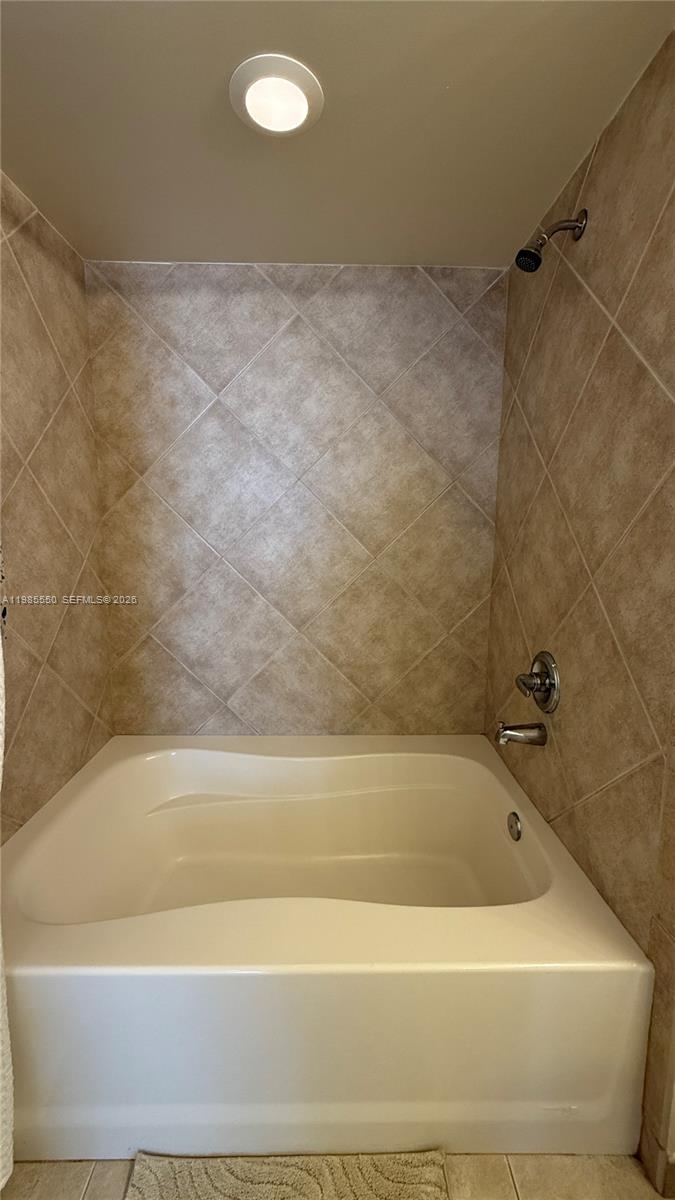 Photo of 2080 Ocean Dr #905, Hallandale Beach, Florida, 33009 -