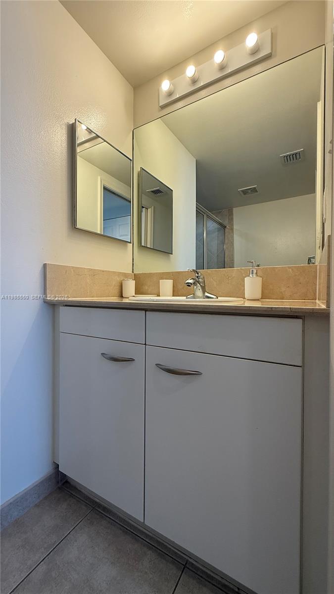 Photo of 2080 Ocean Dr #905, Hallandale Beach, Florida, 33009 -