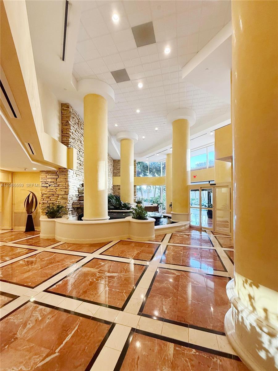 Photo of 20281 Country Club Dr  #2409, Aventura, Florida, 33180 - 