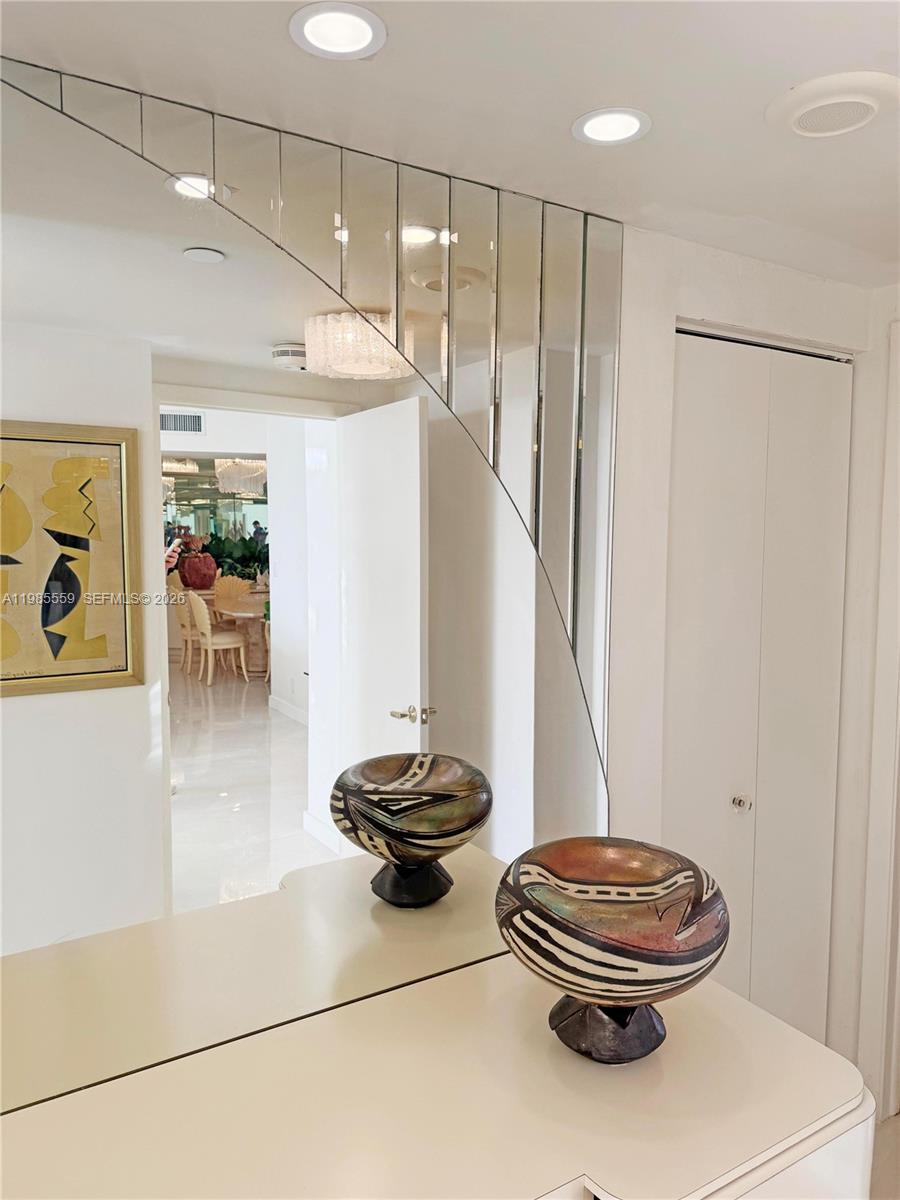 Photo of 20281 Country Club Dr  #2409, Aventura, Florida, 33180 - 