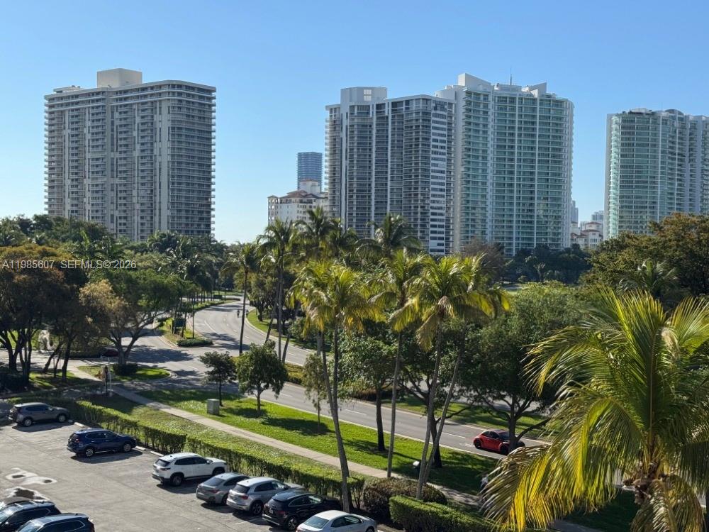 Photo of 3675 Country Club Dr  #508, Aventura, Florida, 33180 - 