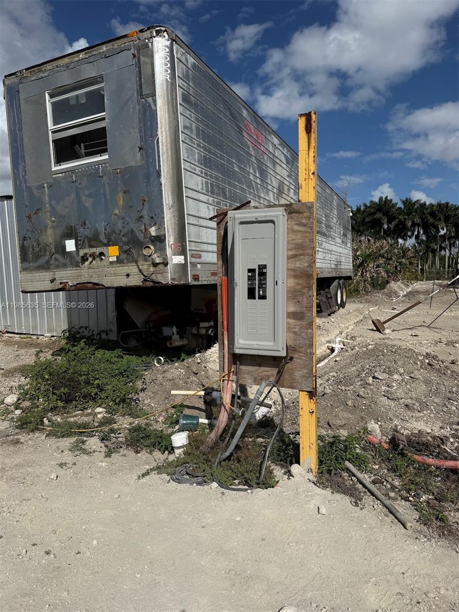   /   sq. ft. $ 2026-03-19 0 foto