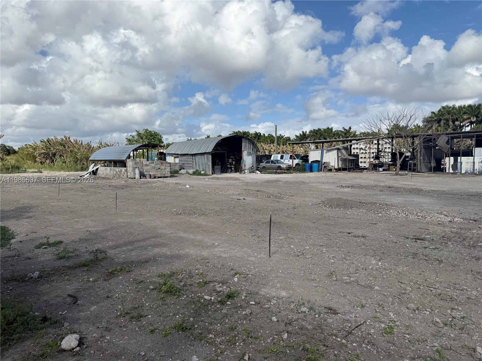   /   sq. ft. $ 2026-03-19 0 foto