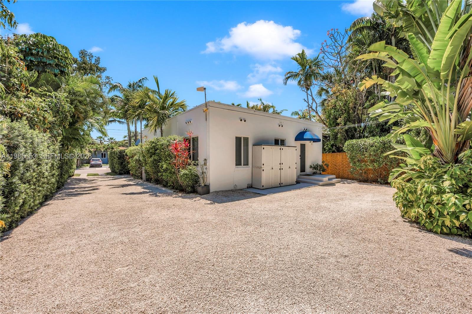   /  2736 кв.футов $ 2026-03-19 0 Фото