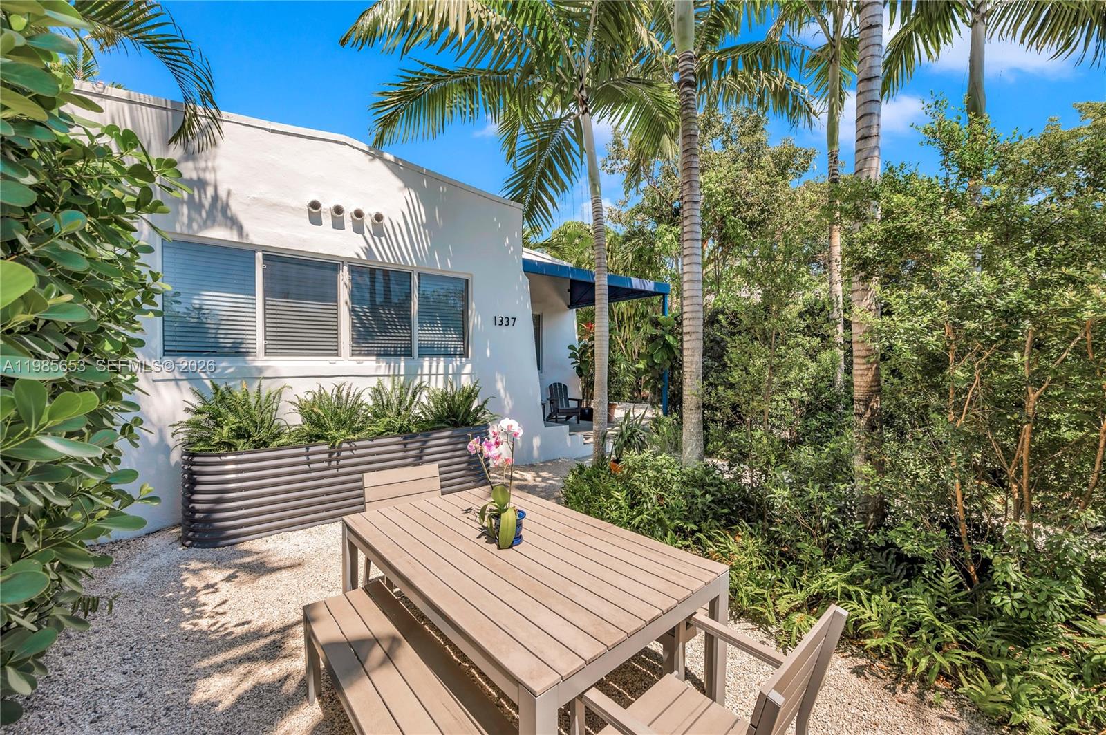   /  2736 кв.футов $ 2026-03-19 0 Фото