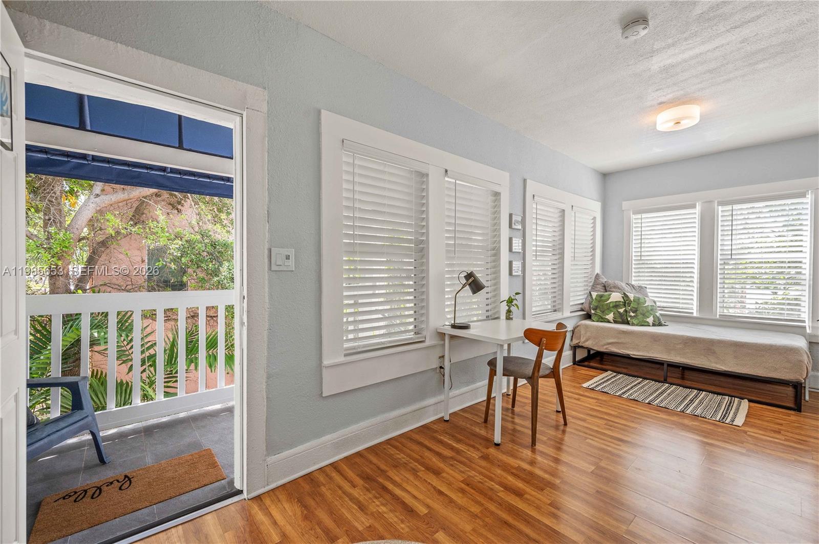   /  2736 кв.футов $ 2026-03-19 0 Фото