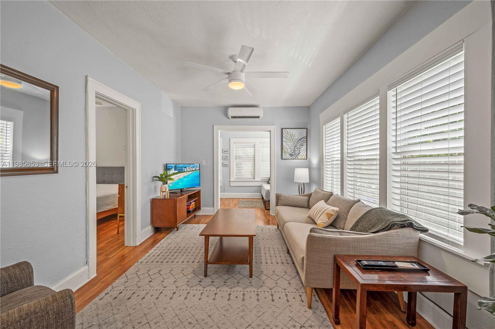   /  2736 кв.футов $ 2026-03-19 0 Фото