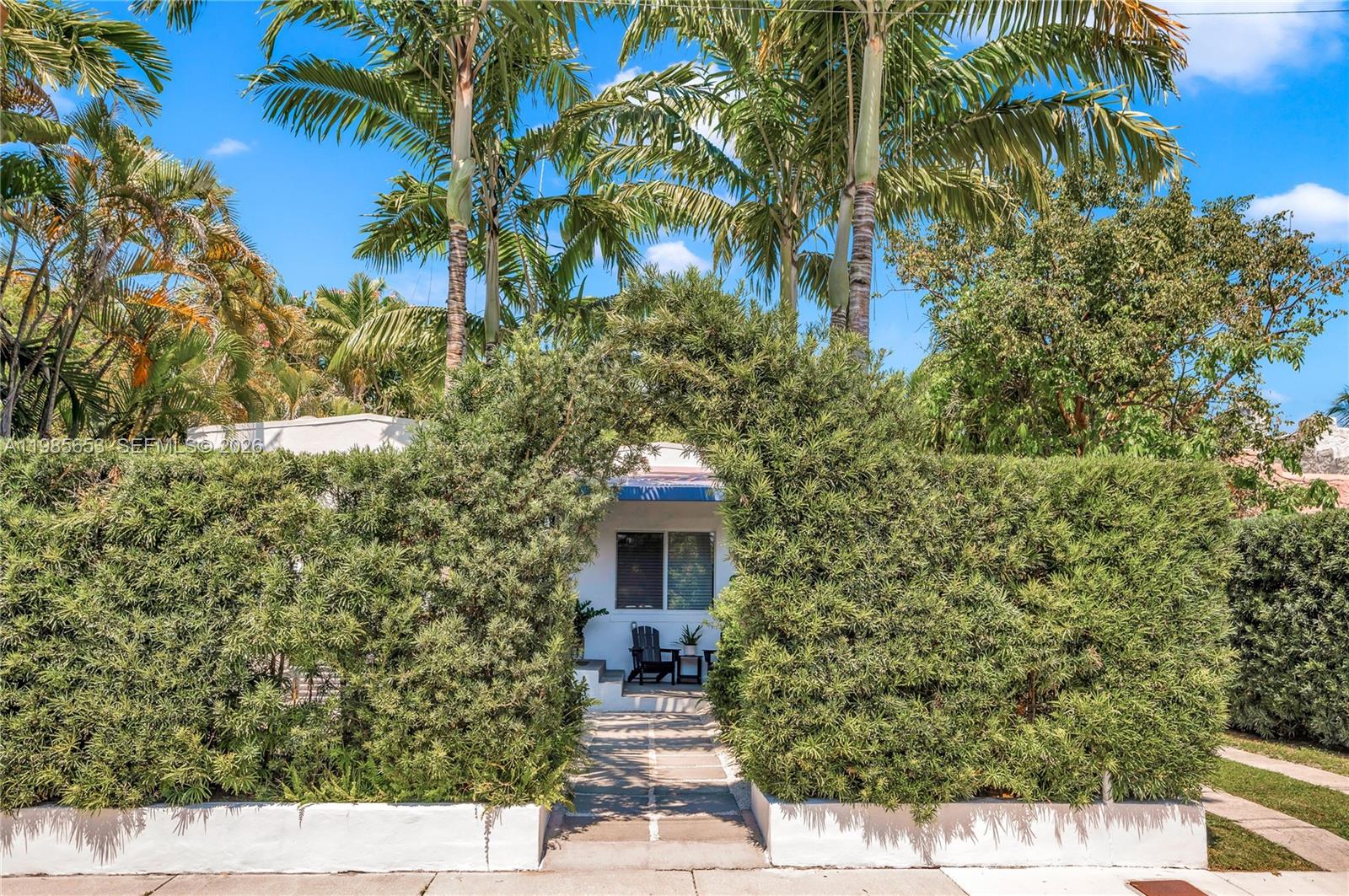   /  2736 кв.футов $ 2026-03-19 0 Фото