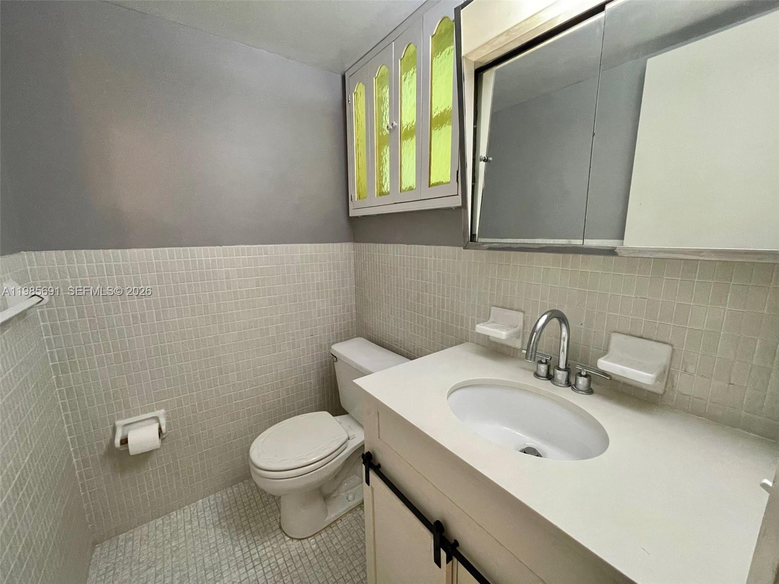 See details 308 1 / 2 744 sq. ft. $ 2026-05-16 0 Photo