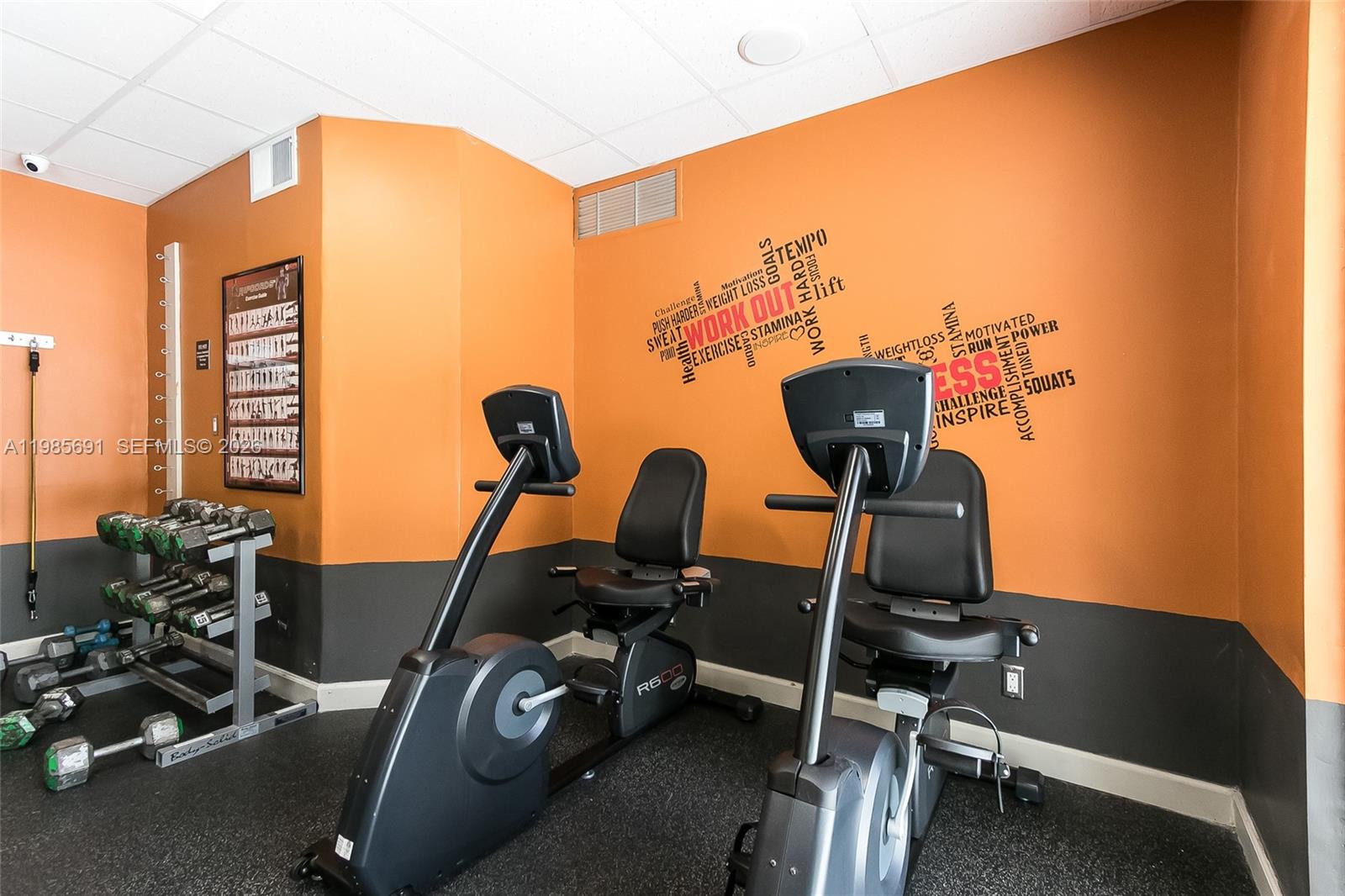 See details 308 1 / 2 744 sq. ft. $ 2026-05-16 0 Photo