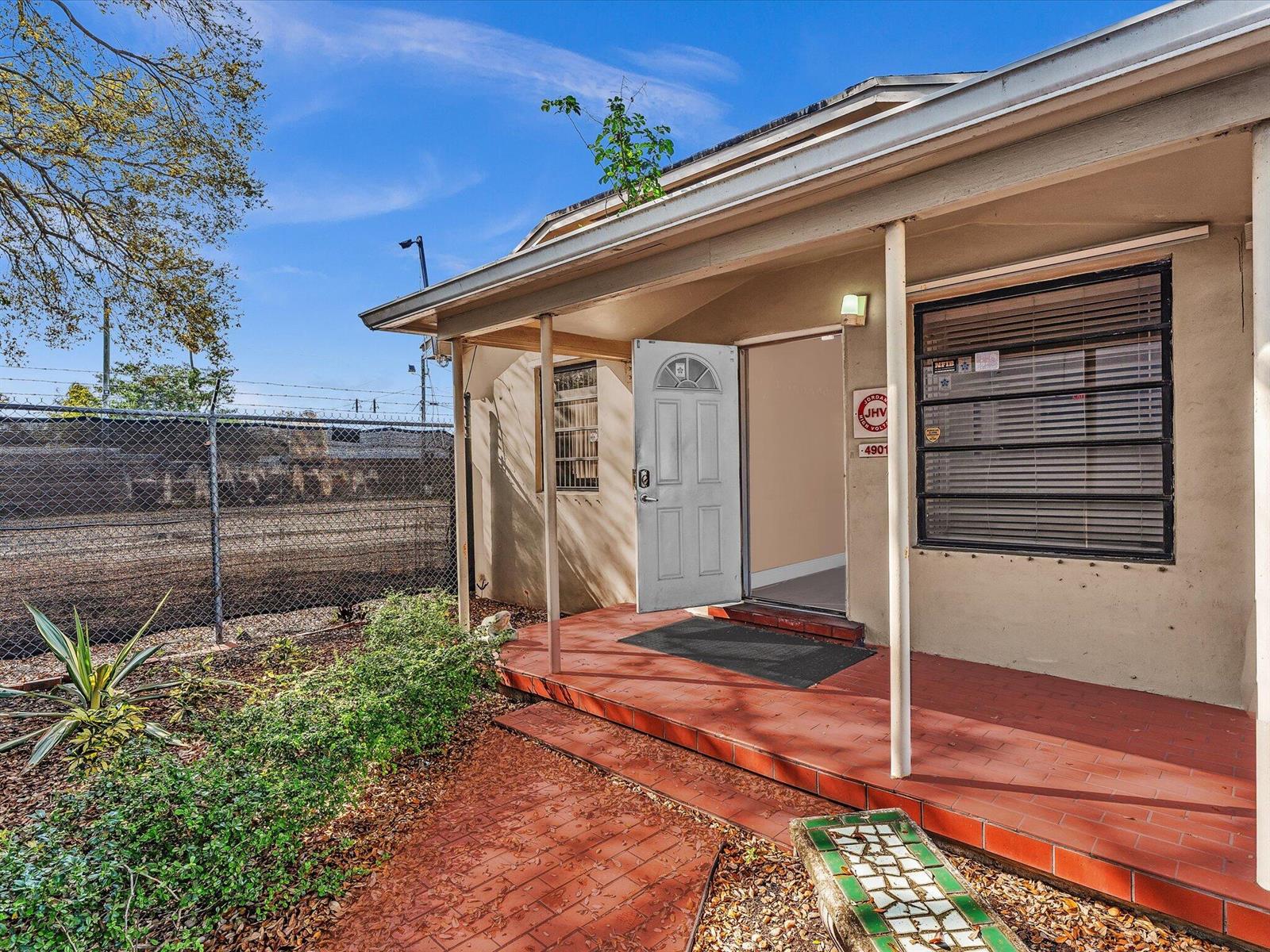 See details / 0 sq. ft. $ 2026-06-11 0 Photo