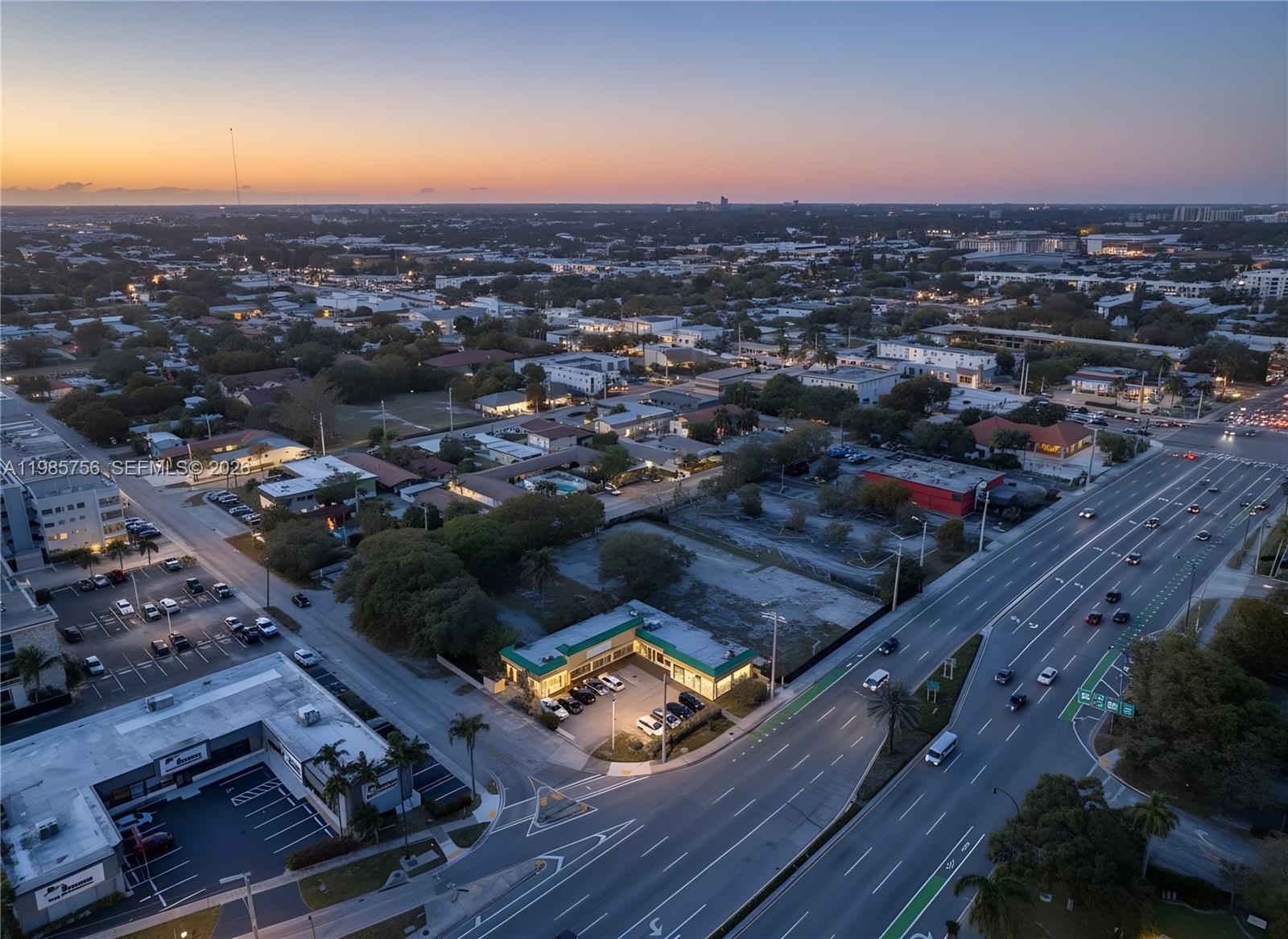   /   кв.футов $ 2026-03-19 0 Фото