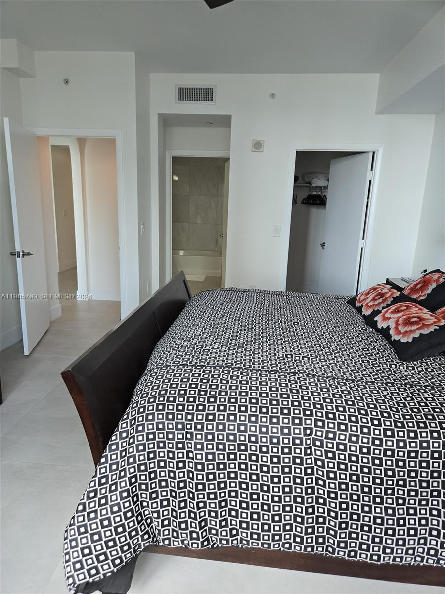 Photo of 3340 190th St  #606, Aventura, Florida, 33180 - 