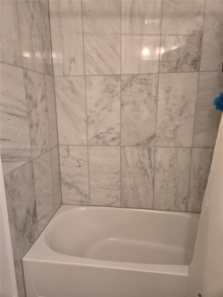 Photo of 3340 190th St  #606, Aventura, Florida, 33180 - 