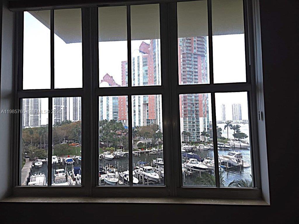 Photo of 3340 190th St  #606, Aventura, Florida, 33180 - 