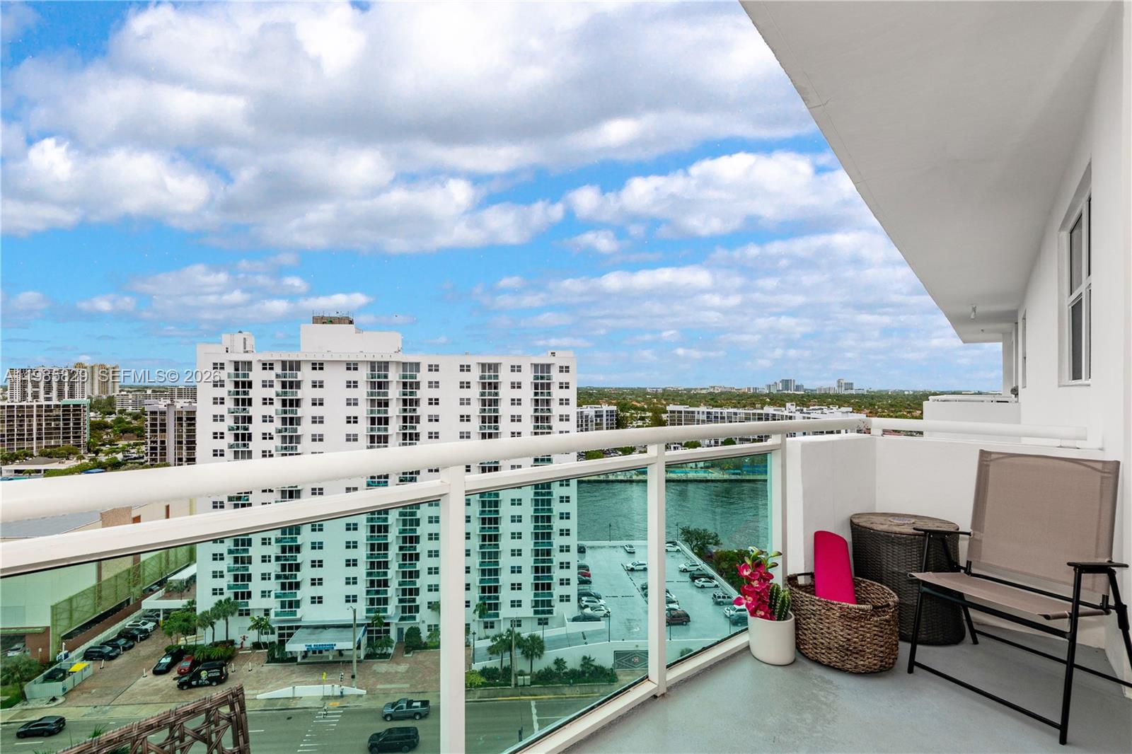 Photo of 3001 Ocean Dr  #1639, Hollywood, Florida, 33019 - 