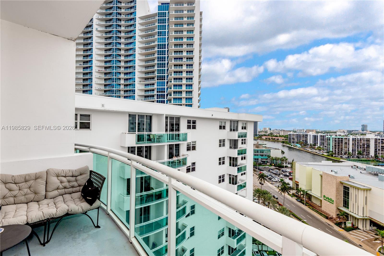 Photo of 3001 Ocean Dr  #1639, Hollywood, Florida, 33019 - 