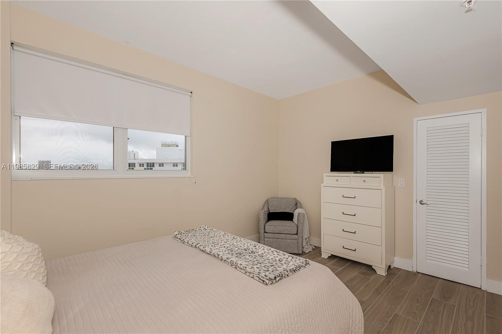 Photo of 3001 Ocean Dr  #1639, Hollywood, Florida, 33019 - 