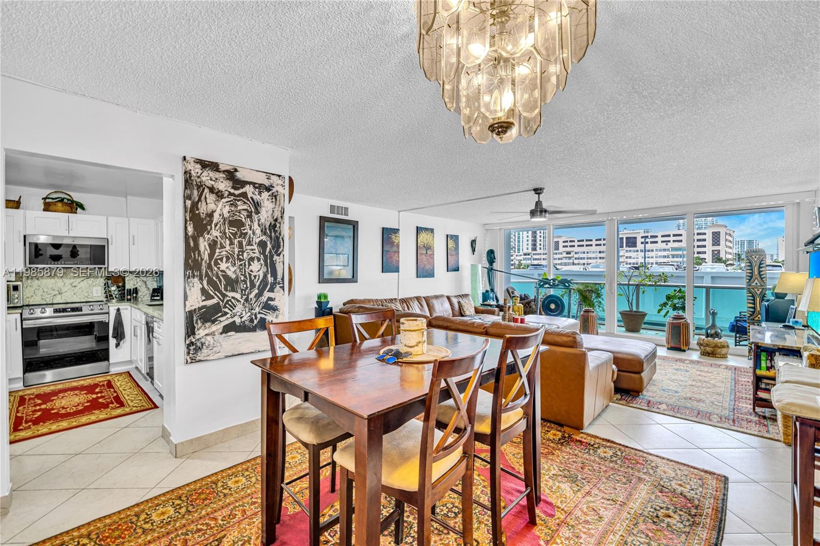 Ver detalles 228 2 / 2 1521 sq. ft. $ 2026-03-19 0 foto