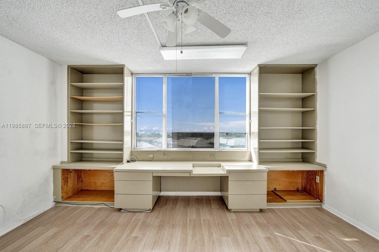 602-4 3 / 3 2200 sq. ft. $ 2026-03-19 0 Photo