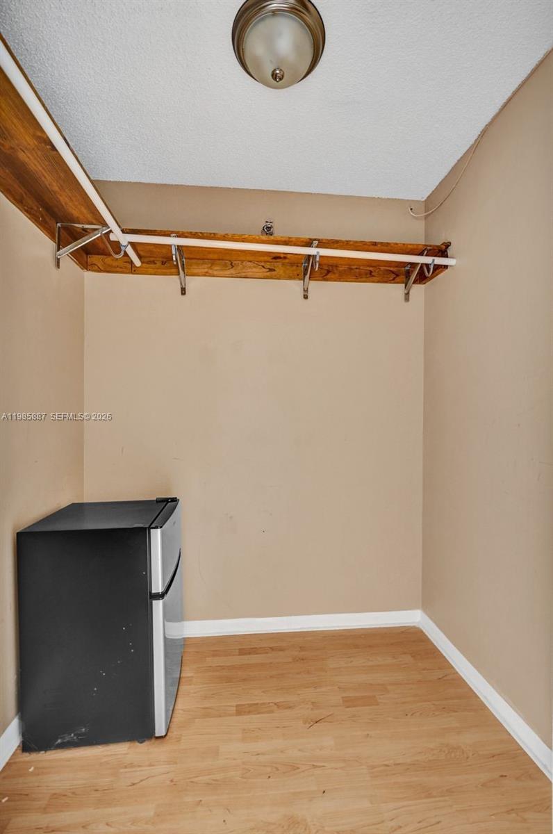 602-4 3 / 3 2200 sq. ft. $ 2026-03-19 0 Photo