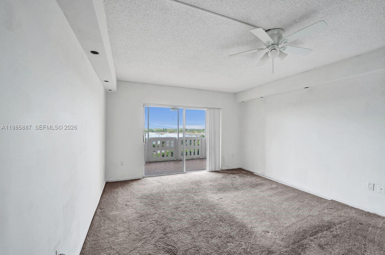 602-4 3 / 3 2200 sq. ft. $ 2026-03-19 0 Photo