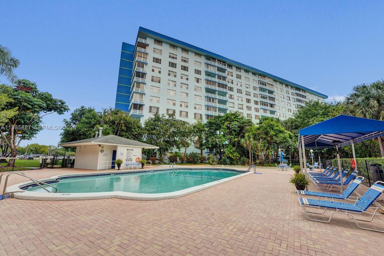 602-4 3 / 3 2200 sq. ft. $ 2026-03-19 0 Photo