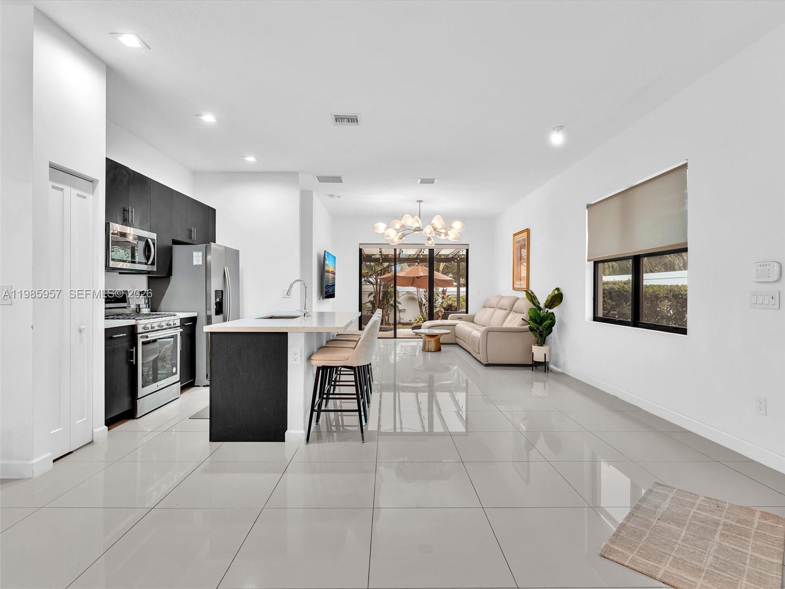 4936 3 / 3 1508 кв.футов $ 2026-03-19 0 Фото