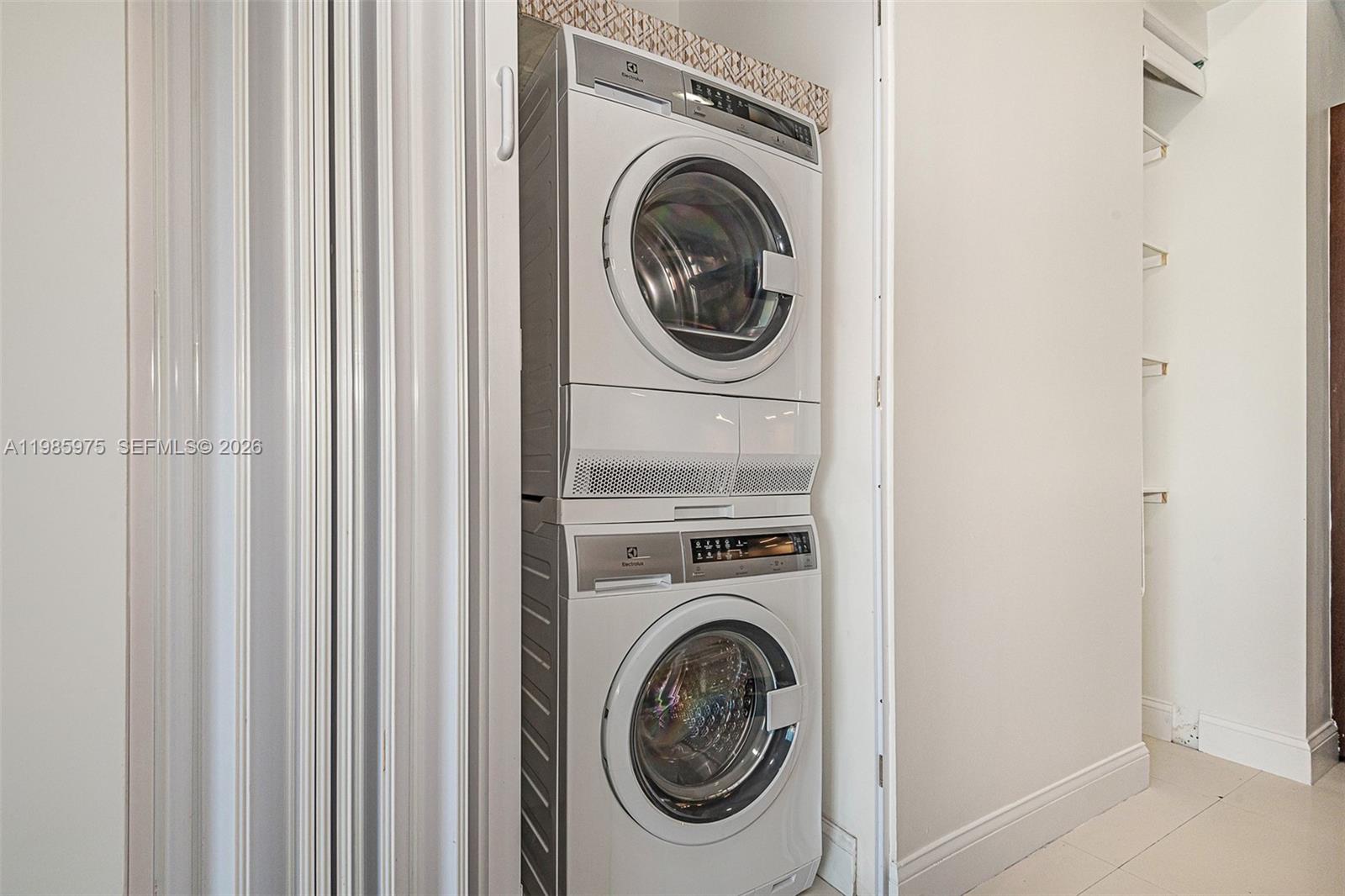 Photo of 20000 Country Club Dr  #412, Aventura, Florida, 33180 - 