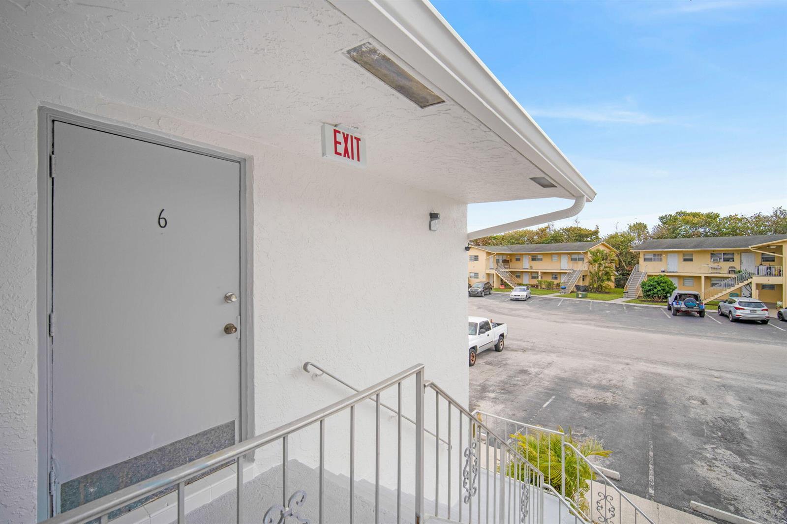 See details 1-6 / 0 sq. ft. $ 2026-06-12 0 Photo