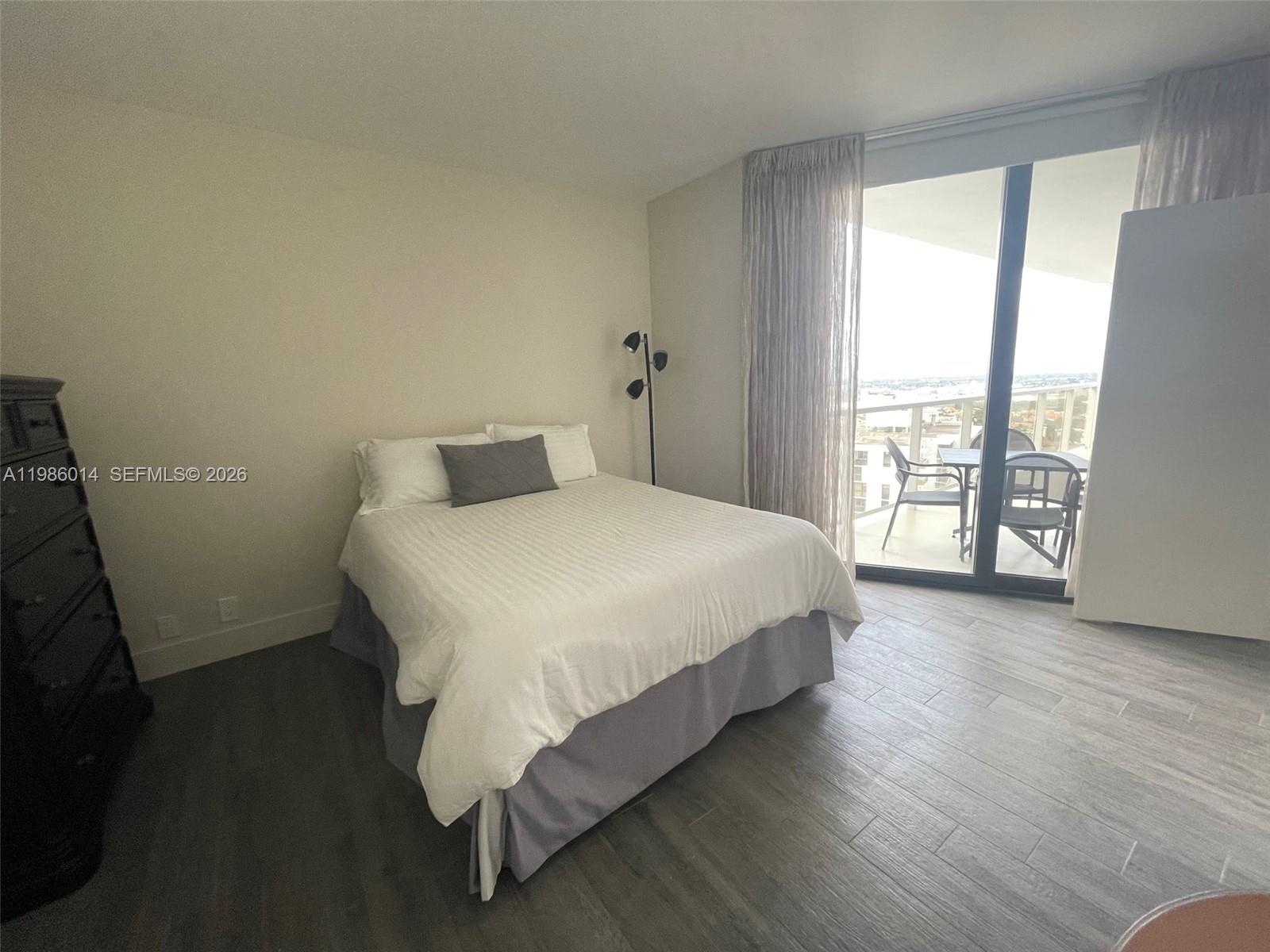 Photo of 20281 Country Club Dr  #2405, Aventura, Florida, 33180 - 