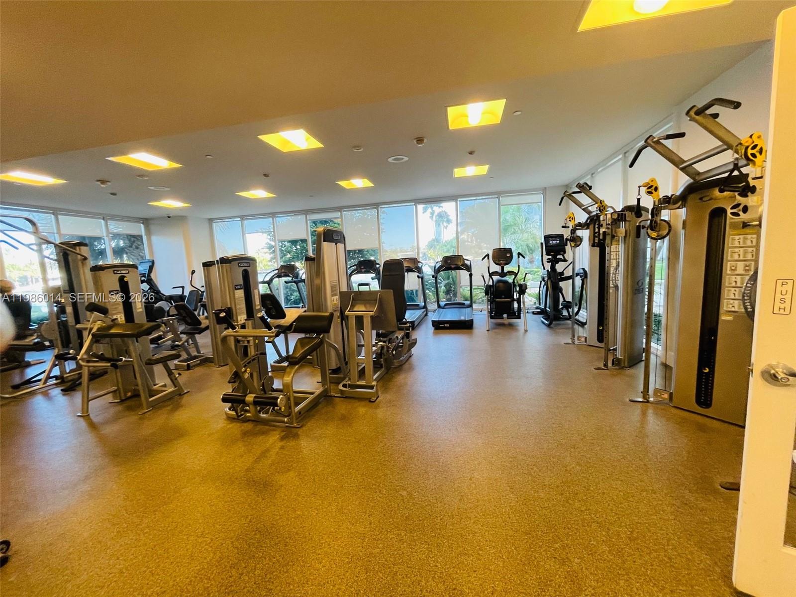 Photo of 20281 Country Club Dr  #2405, Aventura, Florida, 33180 - 