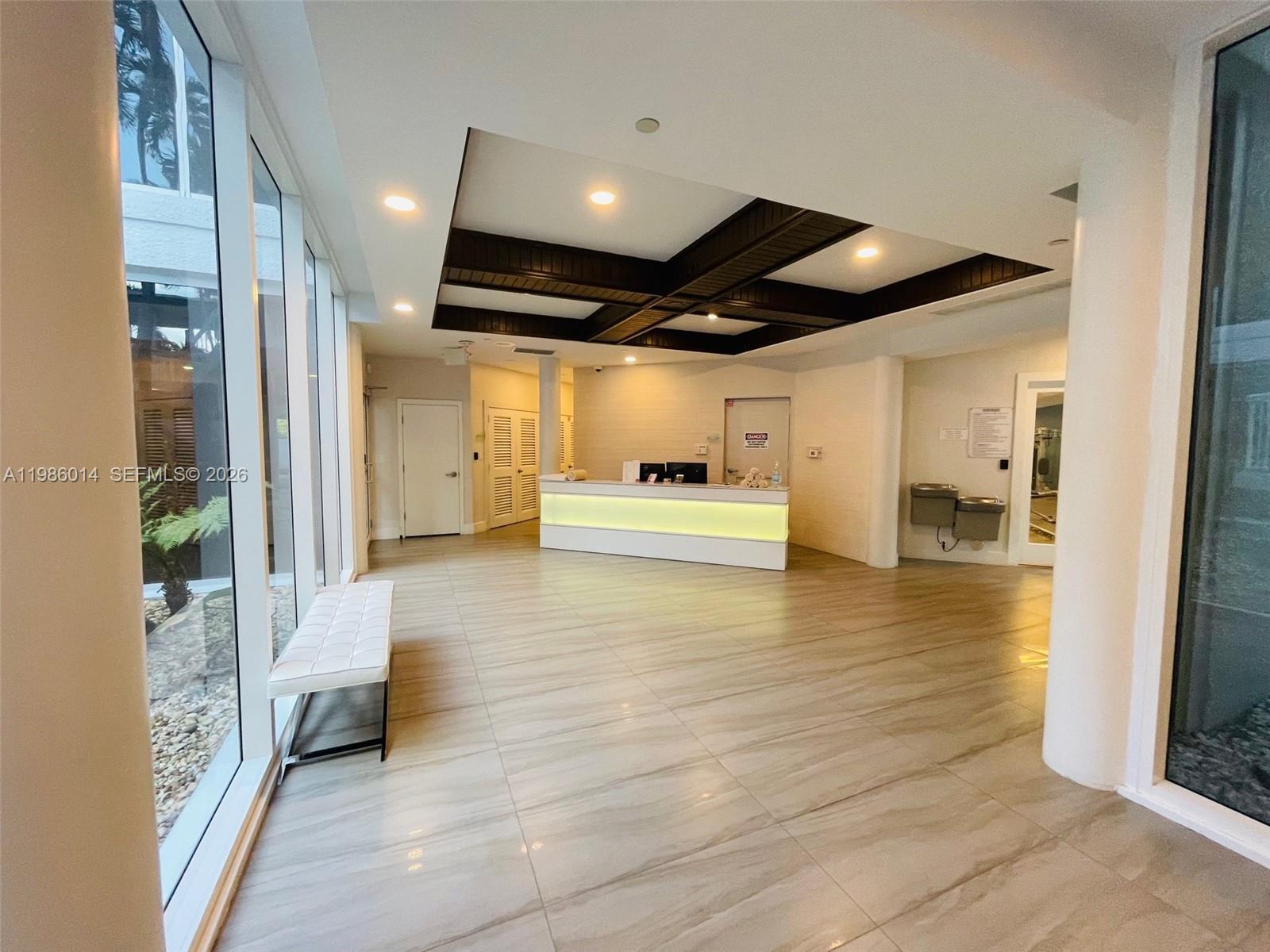 Photo of 20281 Country Club Dr  #2405, Aventura, Florida, 33180 - 